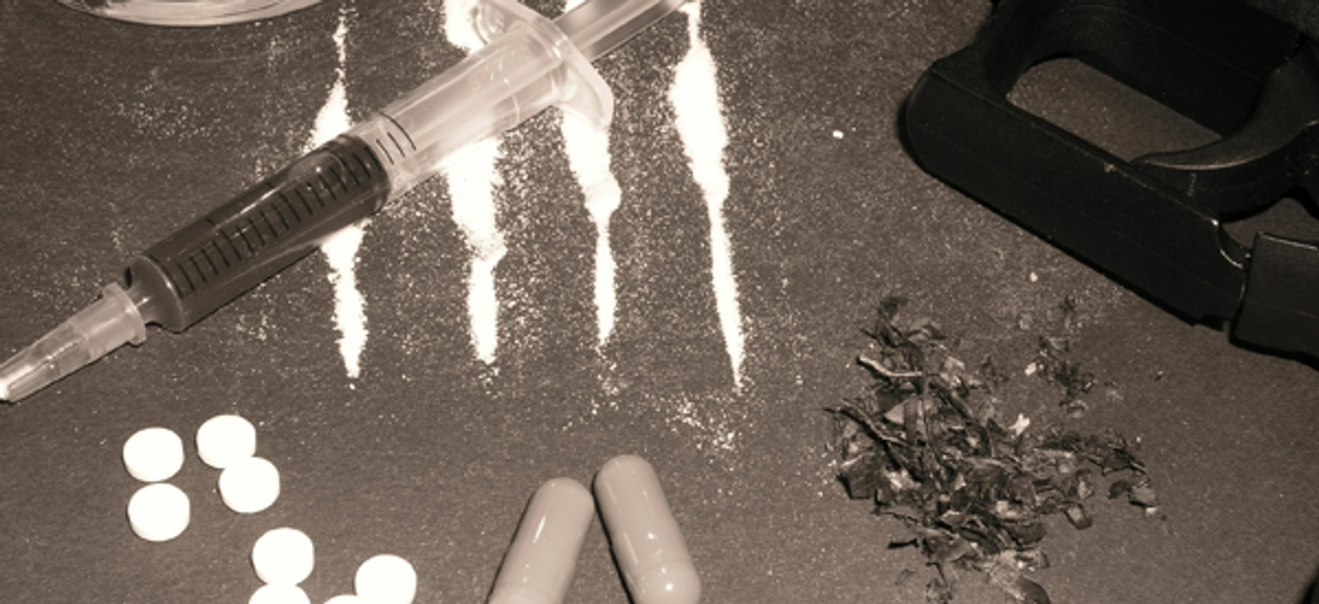 Afbeelding van A'dam sluit laatste coffeeshops bij scholen